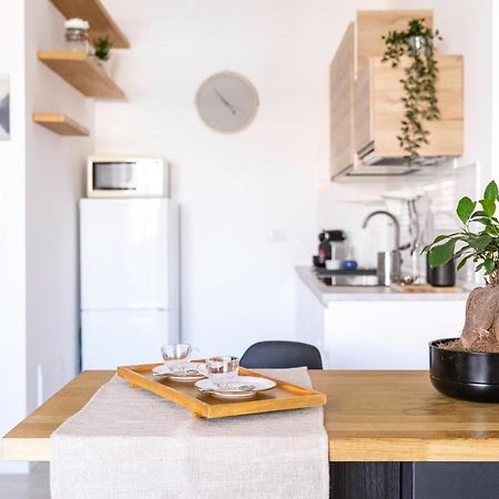 Loft Con Terrazzo - 3 Min Dalle Autostrade By FollowgreenhouseРим Экстерьер фото