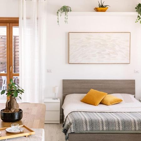 Loft Con Terrazzo - 3 Min Dalle Autostrade By FollowgreenhouseРим Экстерьер фото