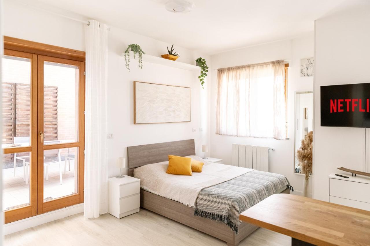Loft Con Terrazzo - 3 Min Dalle Autostrade By FollowgreenhouseРим Экстерьер фото
